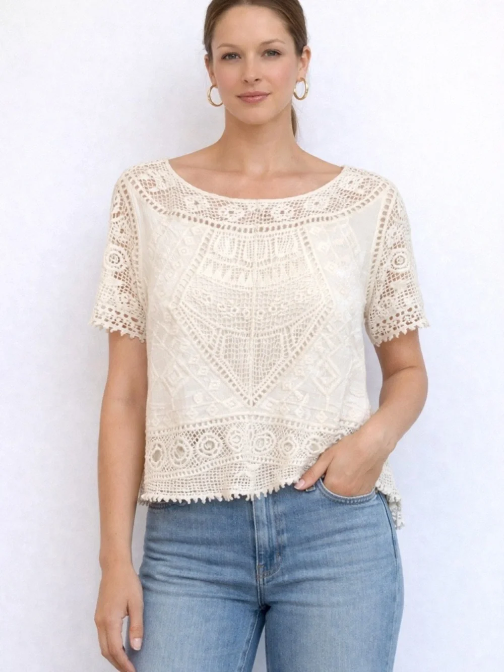 Ultra pinkCrochet Lace Short Sleeve Top in Cream - Picture 1 of 5